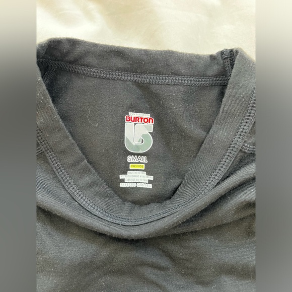 Men’s burton long sleeve shirt - Picture 3 of 3